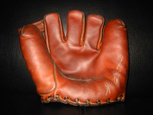 Joe Cronin Spalding 166M Front